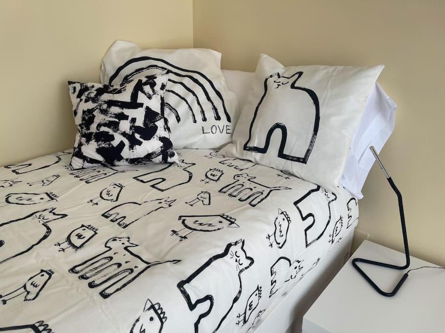 El Apartamento De Adriana En Torrelavega. Luaran gambar